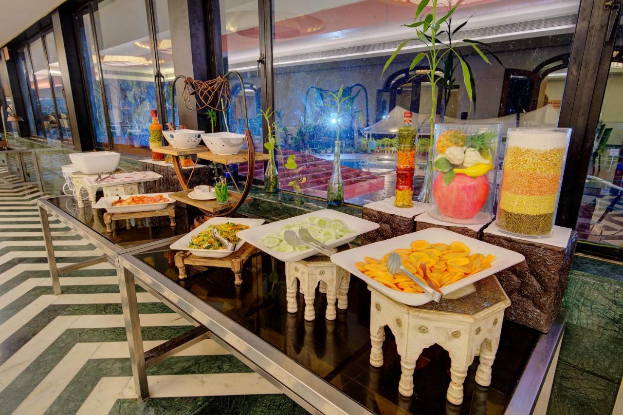 Khanvel Resort Силваса Екстериор снимка